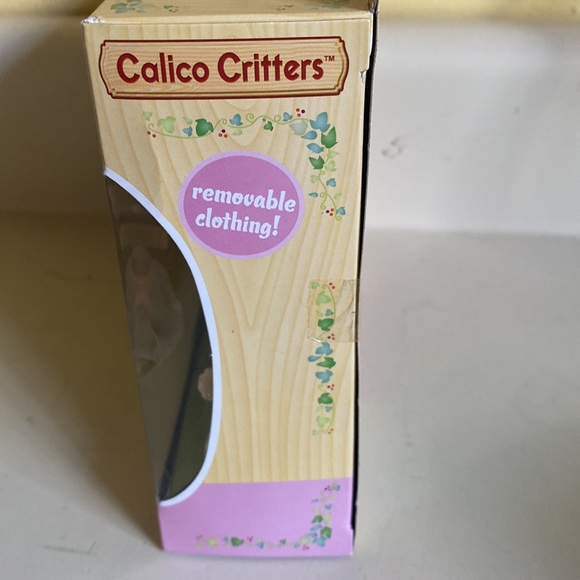 NEW CALICO CRITTERS YELLOW LABRADOR FAMILY, EPOCH - Picture 6 of 7